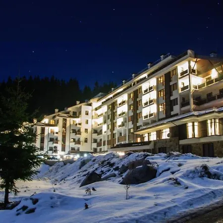 Lusso Holiday Lux